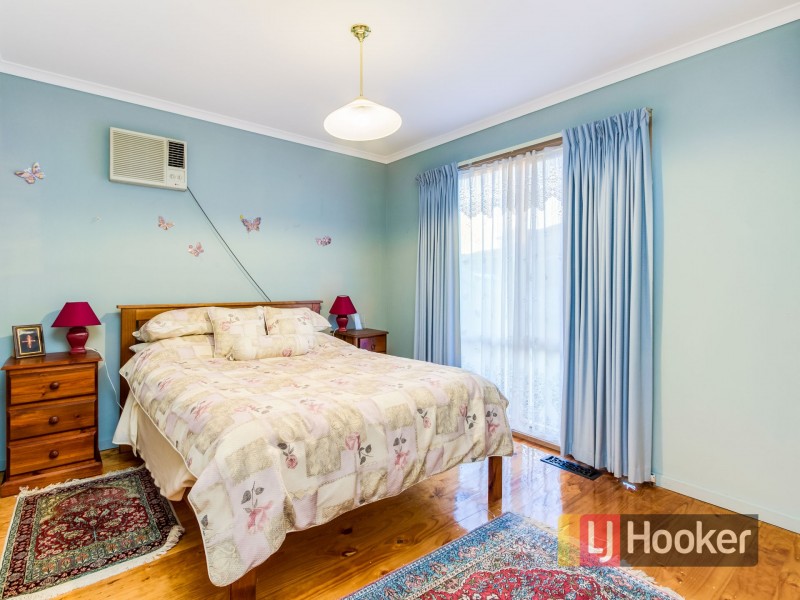 1/53 Leopold Crescent, Hampton Park VIC 3976