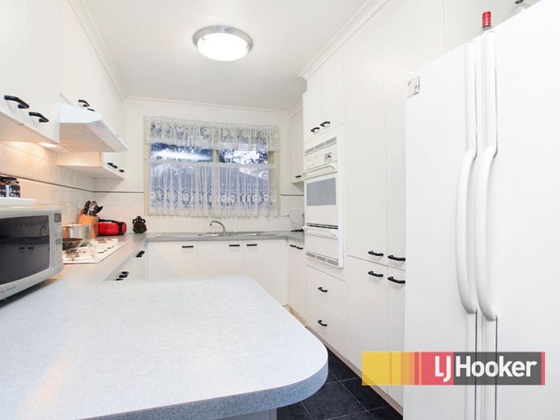 8 Landhill Court, Hallam VIC 3803