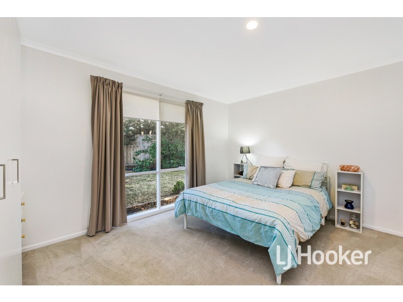 2 Erin Court, Hampton Park VIC 3976