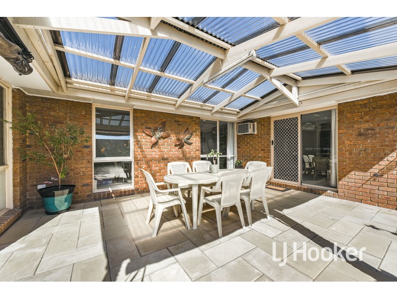 2 Erin Court, Hampton Park VIC 3976