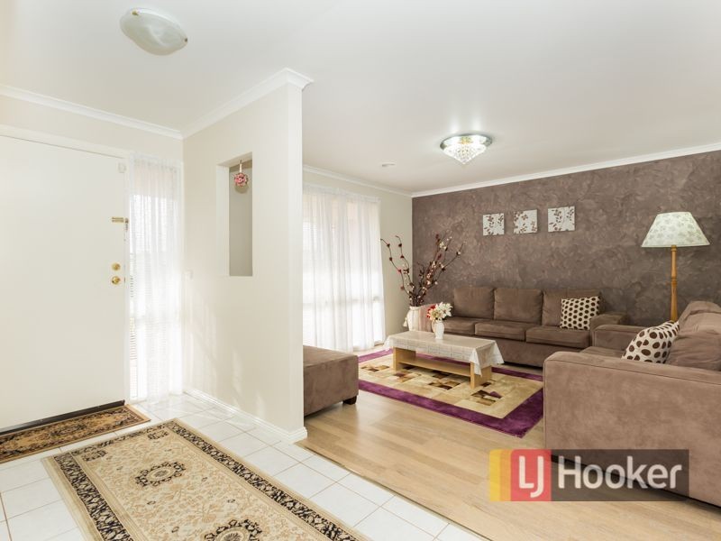 7 Neesan Court, Hampton Park VIC 3976