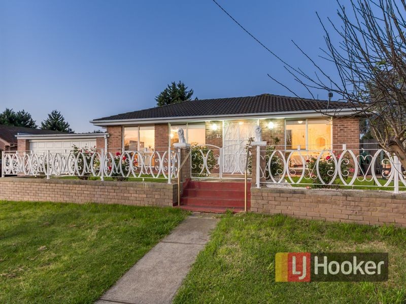 12 Briarley Court, Hampton Park VIC 3976