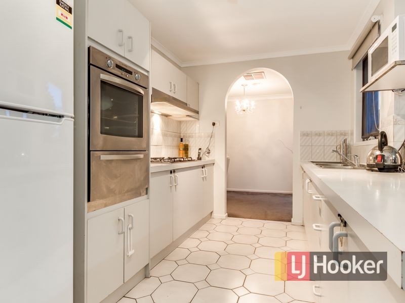 12 Briarley Court, Hampton Park VIC 3976