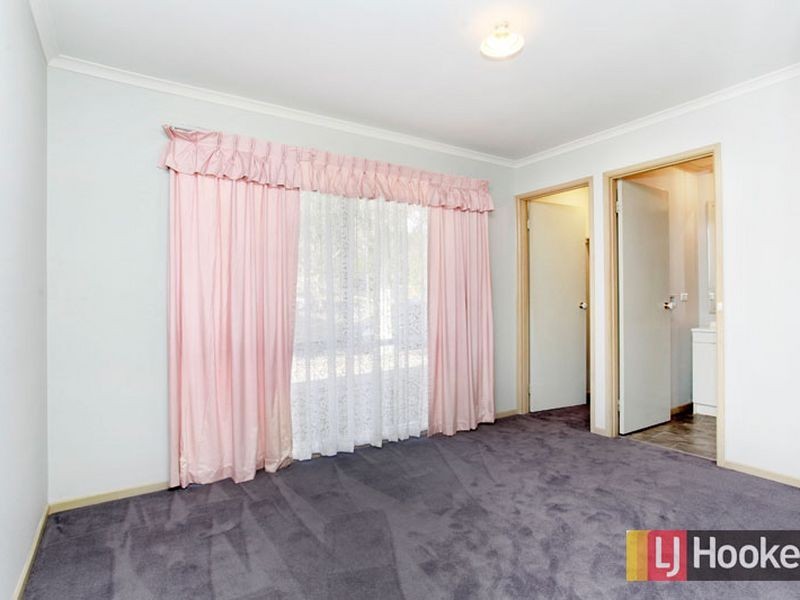 12 Bill Place, Hampton Park VIC 3976