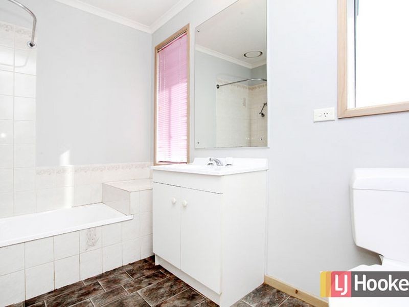 12 Bill Place, Hampton Park VIC 3976