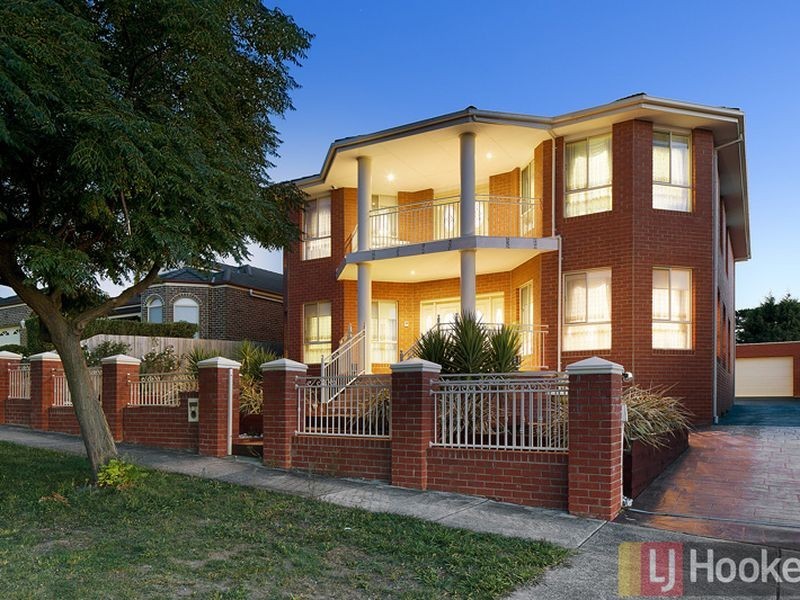 29 Grenfell Rise, Narre Warren South VIC 3805
