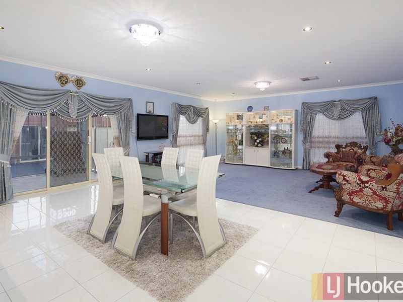 29 Grenfell Rise, Narre Warren South VIC 3805