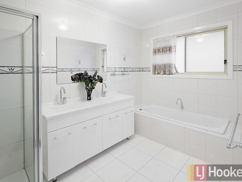 29 Grenfell Rise, Narre Warren South VIC 3805