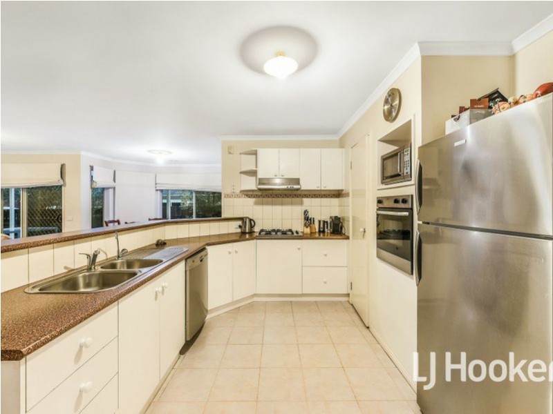 7 Keystone Court, Lynbrook VIC 3975