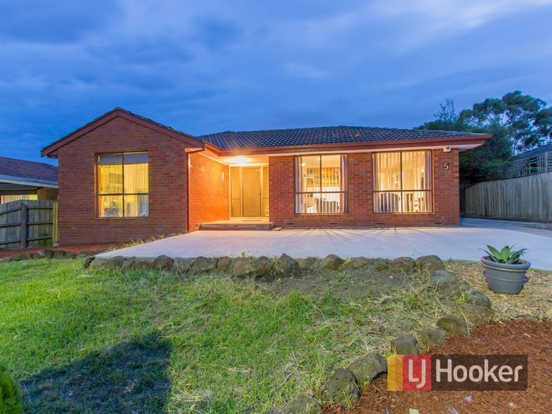 5 Cardamon Drive, Hallam VIC 3803