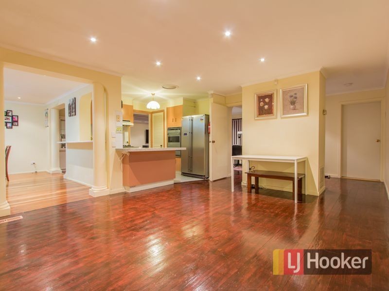 5 Cardamon Drive, Hallam VIC 3803