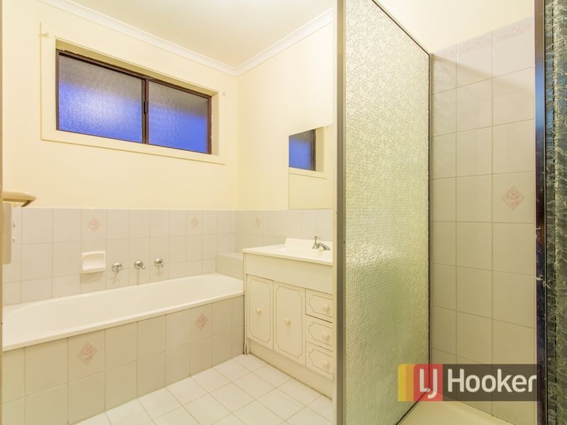 5 Cardamon Drive, Hallam VIC 3803