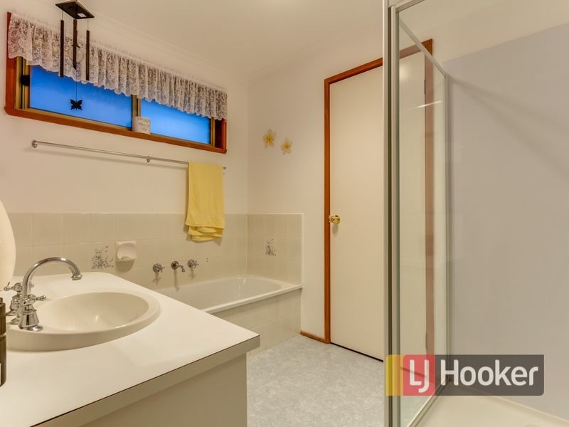 40 Cairns Road, Hampton Park VIC 3976