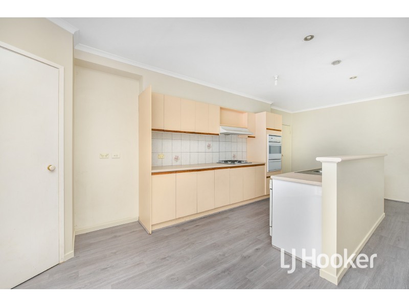 94 Strathaird Drive, Narre Warren South VIC 3805