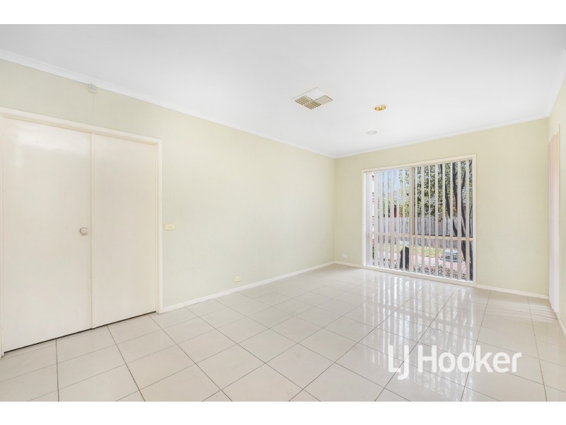 94 Strathaird Drive, Narre Warren South VIC 3805