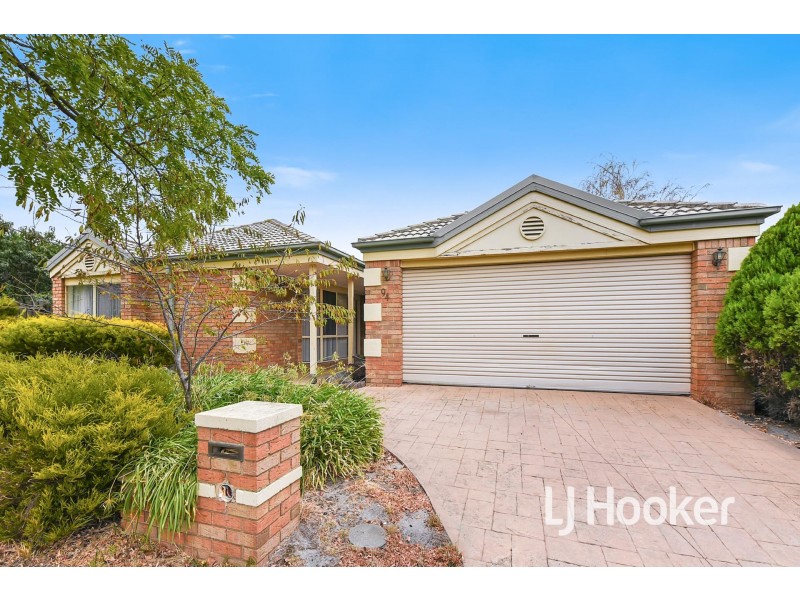 94 Strathaird Drive, Narre Warren South VIC 3805
