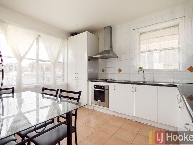 19 Photinia Street, Doveton VIC 3177