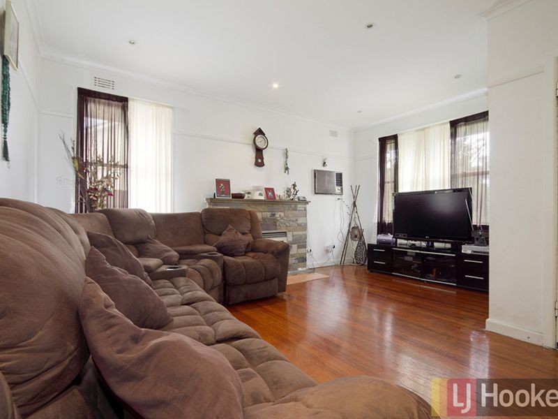 19 Photinia Street, Doveton VIC 3177