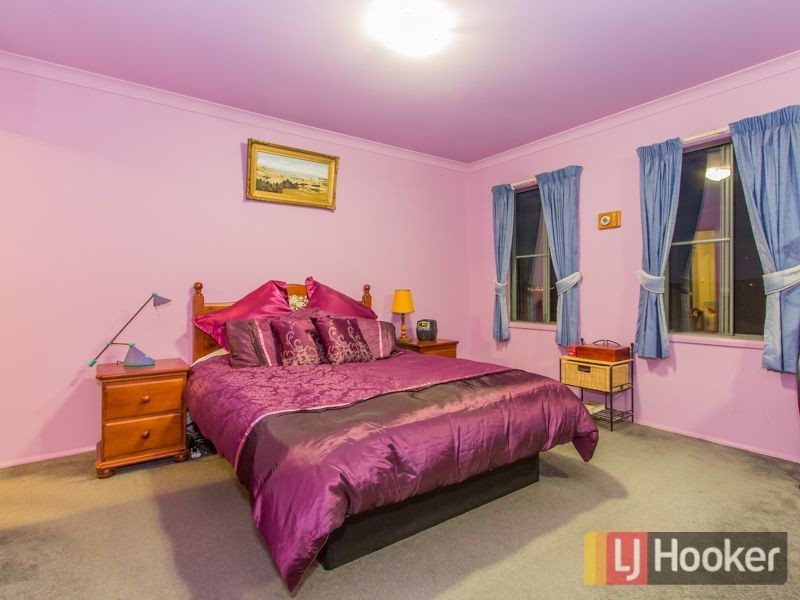 85 Golf Links Road, Berwick VIC 3806