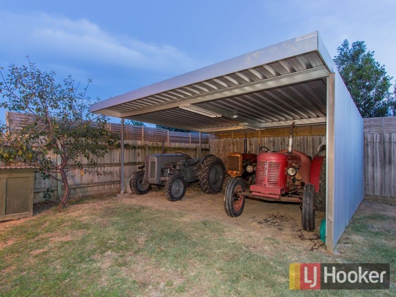 85 Golf Links Road, Berwick VIC 3806