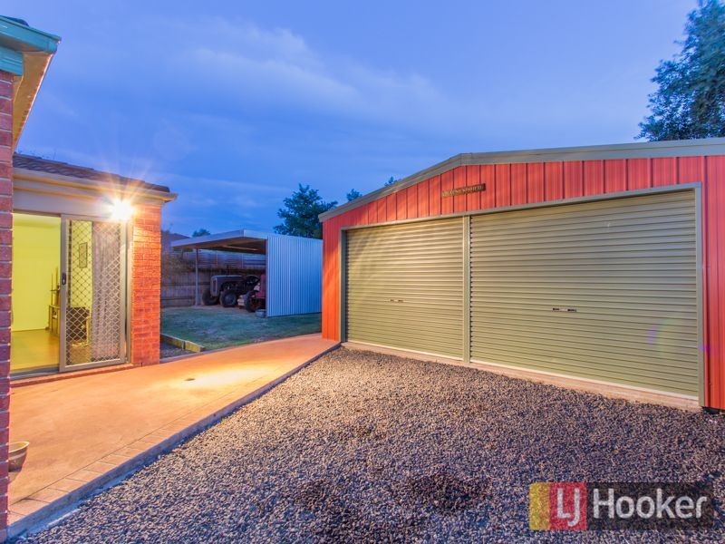 85 Golf Links Road, Berwick VIC 3806