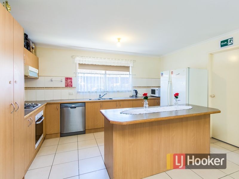 10 Allara Drive, Hampton Park VIC 3976