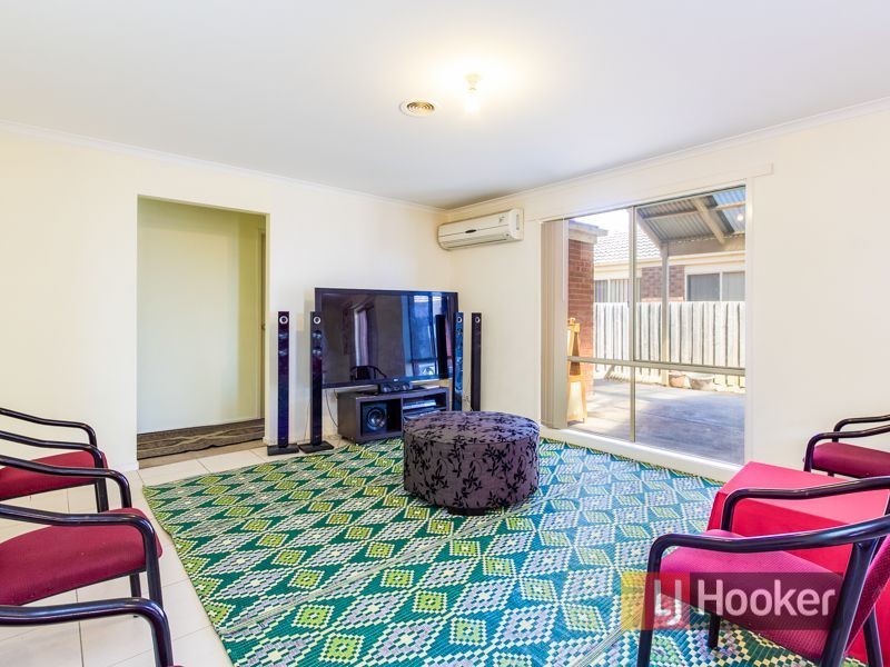 10 Allara Drive, Hampton Park VIC 3976