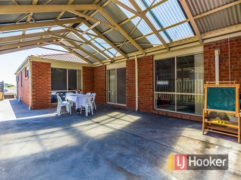 10 Allara Drive, Hampton Park VIC 3976