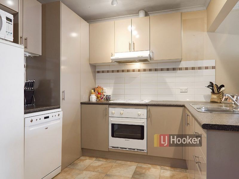 6 Lorna Street, Cranbourne VIC 3977