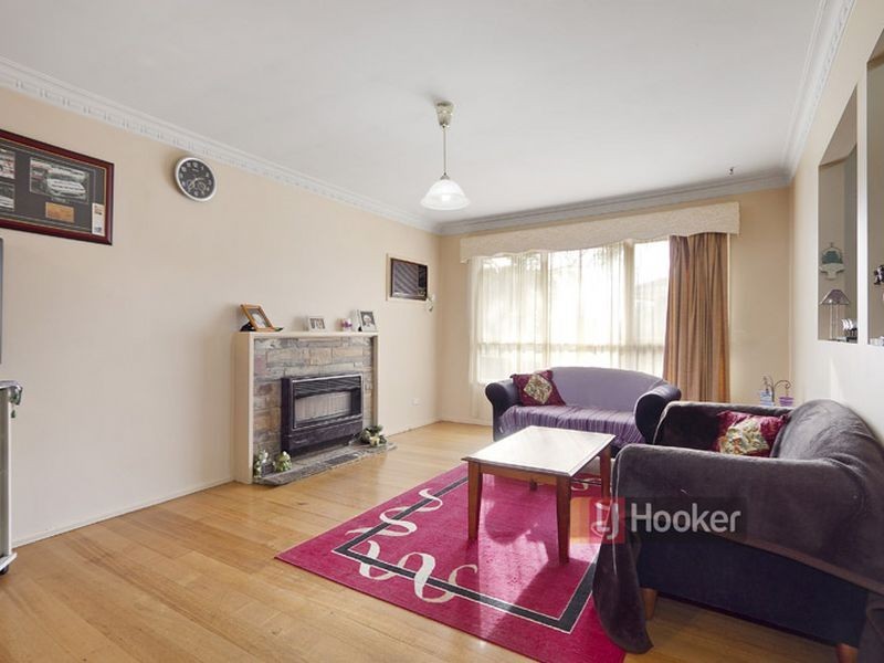 6 Lorna Street, Cranbourne VIC 3977