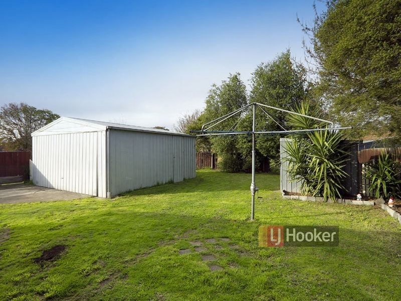 6 Lorna Street, Cranbourne VIC 3977