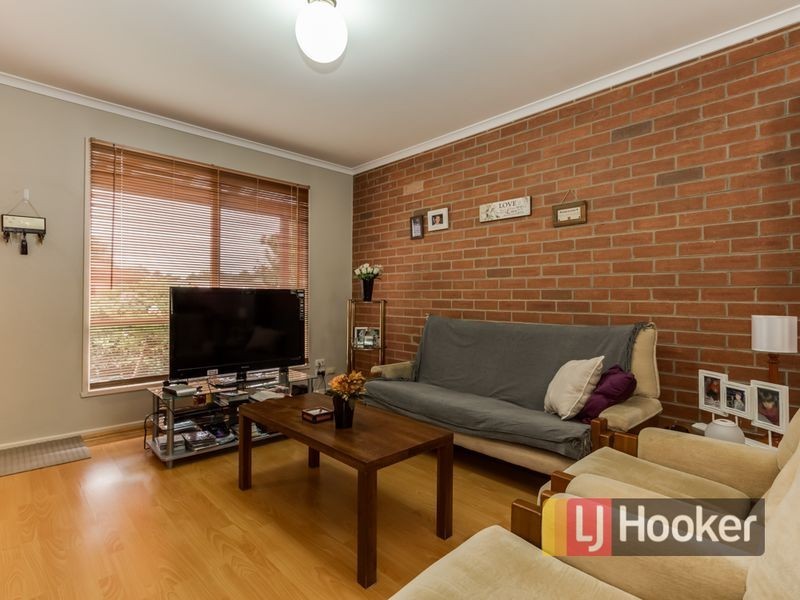 7 Warren Close, Narre Warren VIC 3805