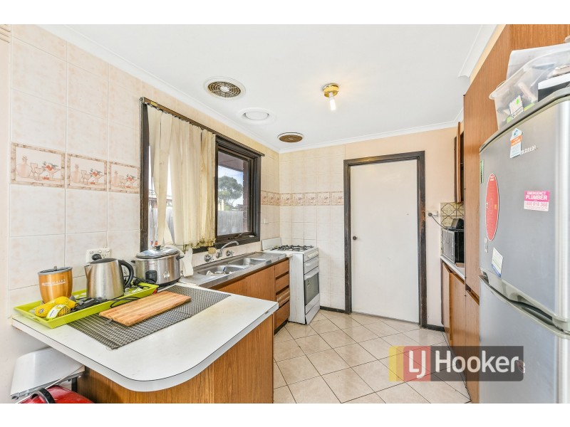 40 Millswyn Avenue, Hampton Park VIC 3976