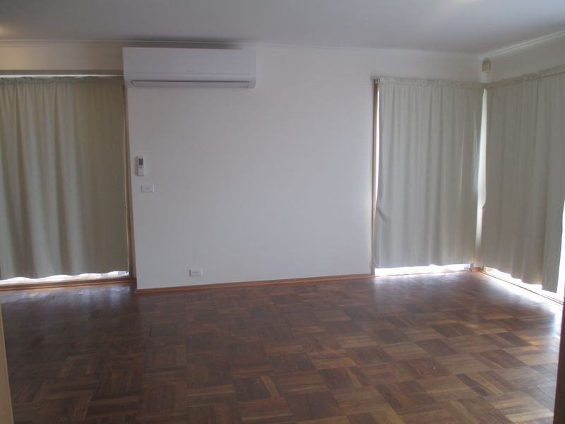 7 Ralph Crescent, Hampton Park VIC 3976