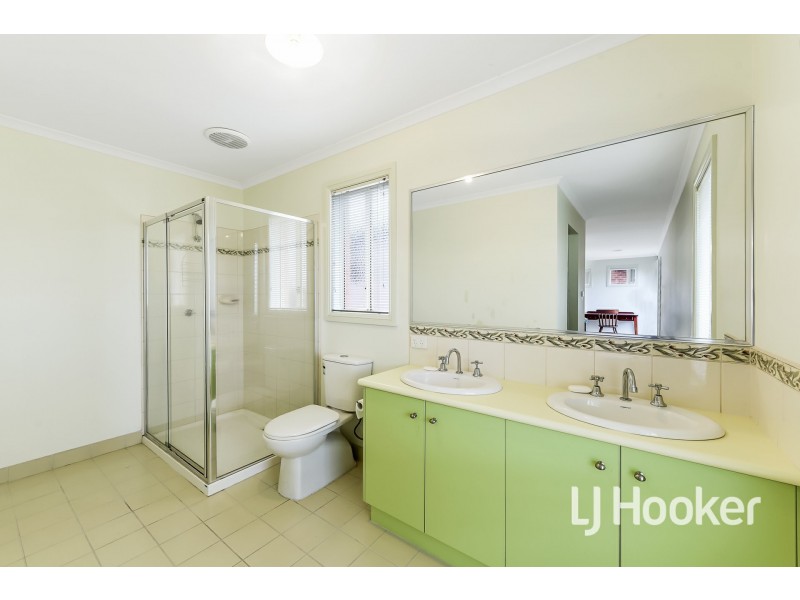 30 Domino Way, Hampton Park VIC 3976