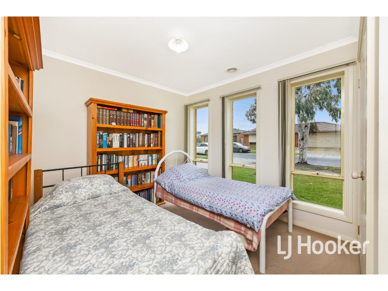 30 Domino Way, Hampton Park VIC 3976