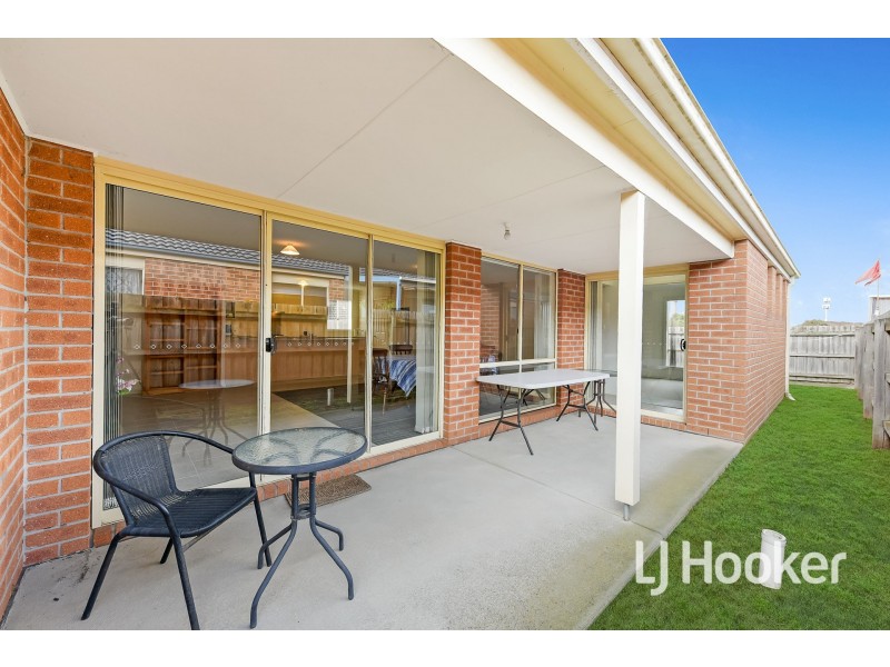 30 Domino Way, Hampton Park VIC 3976