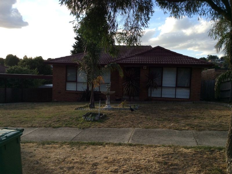 22 Kinkead Crescent, Endeavour Hills VIC 3802