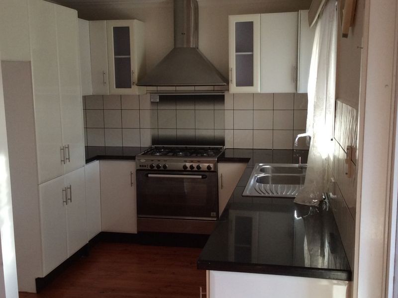 22 Kinkead Crescent, Endeavour Hills VIC 3802