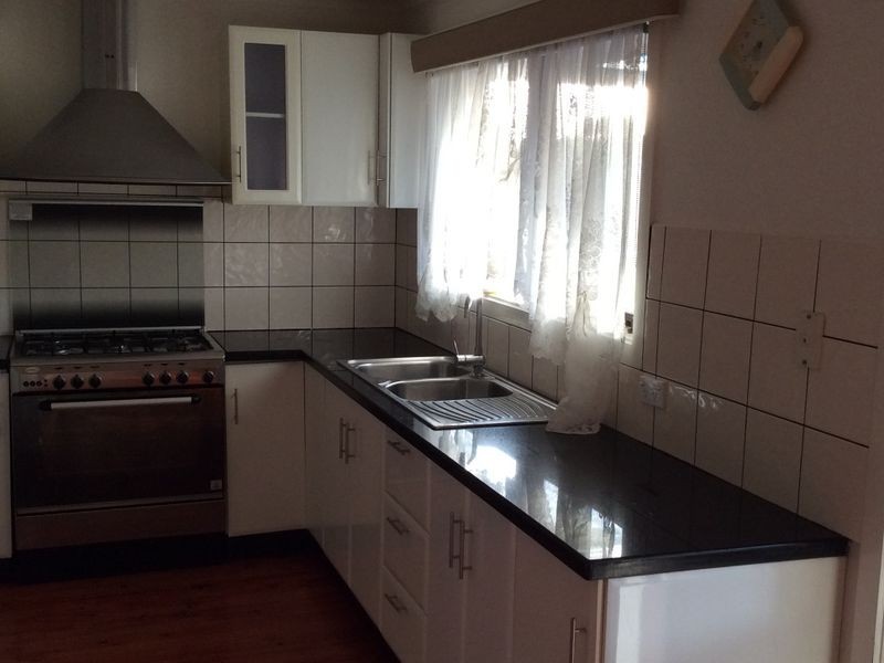 22 Kinkead Crescent, Endeavour Hills VIC 3802