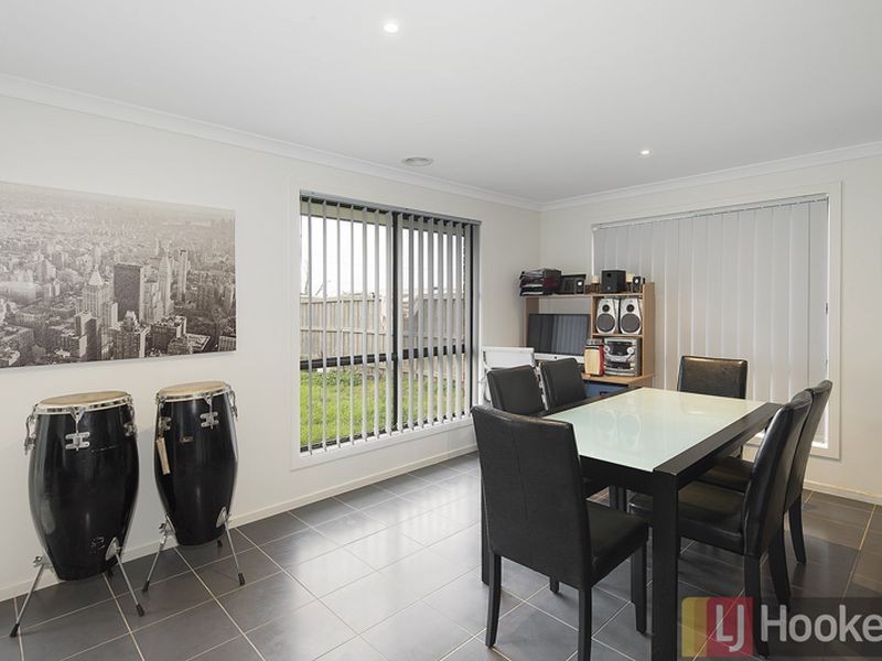 56 Silverwattle Drive, Lyndhurst VIC 3975