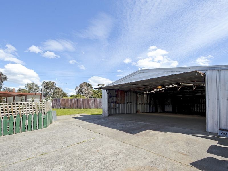 6 Mace Rise, Hallam VIC 3803