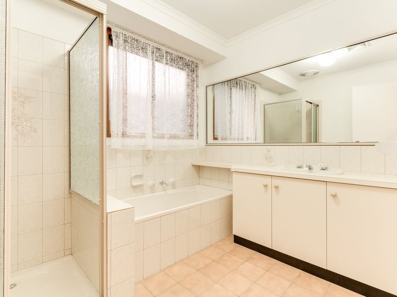 10 Song Street, Narre Warren VIC 3805