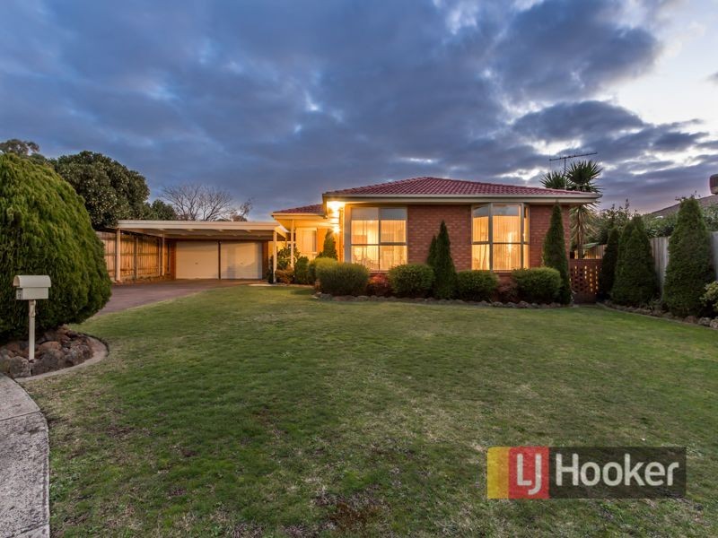 12 Thanos Court, Hallam VIC 3803
