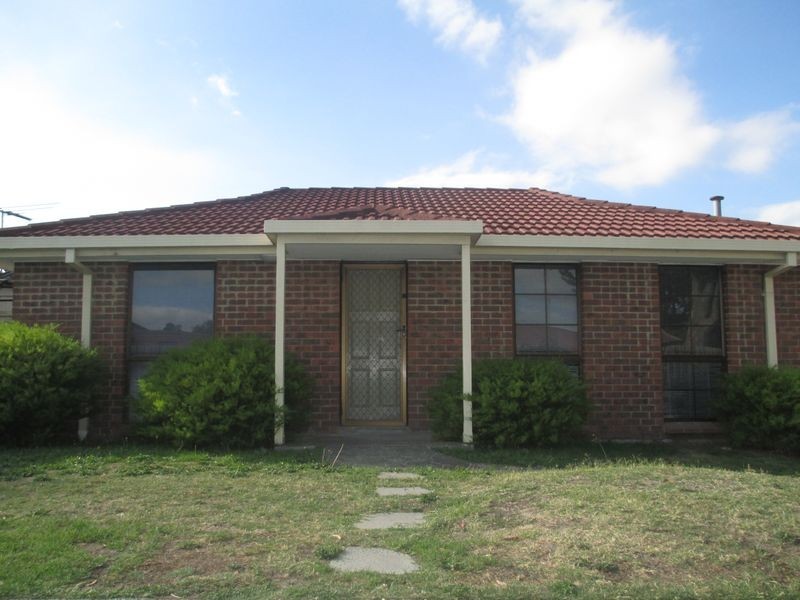 2/24 Alma Road, Hampton Park VIC 3976