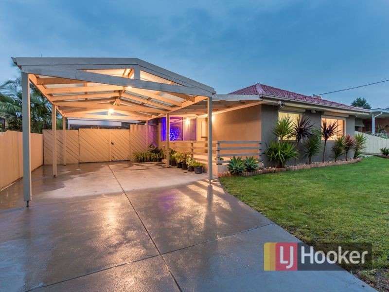8 Ora Street, Hampton Park VIC 3976