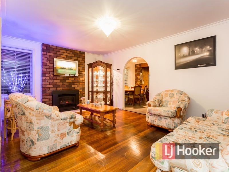 8 Ora Street, Hampton Park VIC 3976