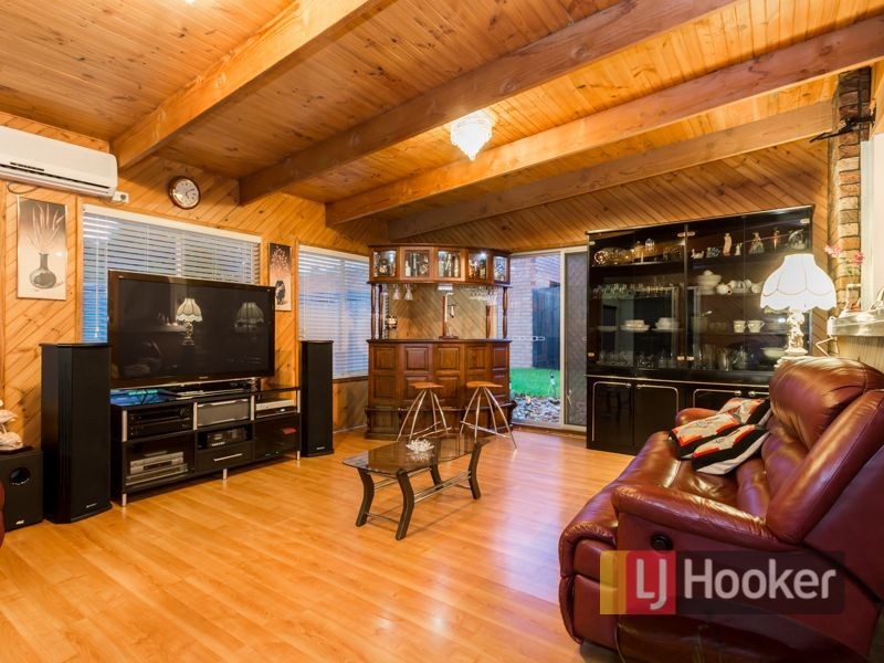 8 Ora Street, Hampton Park VIC 3976