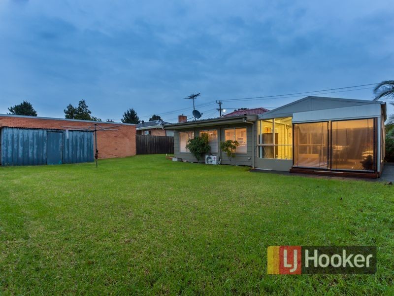 8 Ora Street, Hampton Park VIC 3976