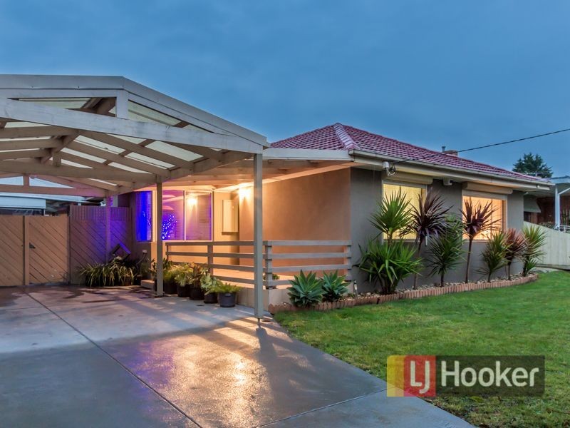 8 Ora Street, Hampton Park VIC 3976